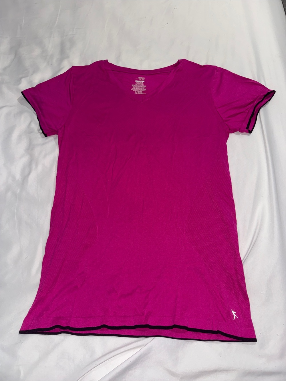 Danskin Now NSKIN Fuchsia Pink Seamless Fitted V-Neck Workout Tee Shirt XL 16-18